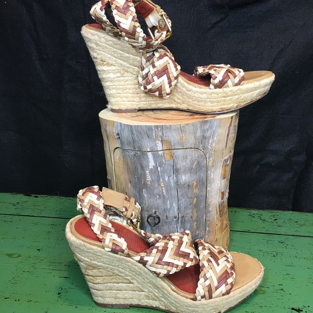 MRKT WOVEN WEDGE SHOES SIZE 6.5